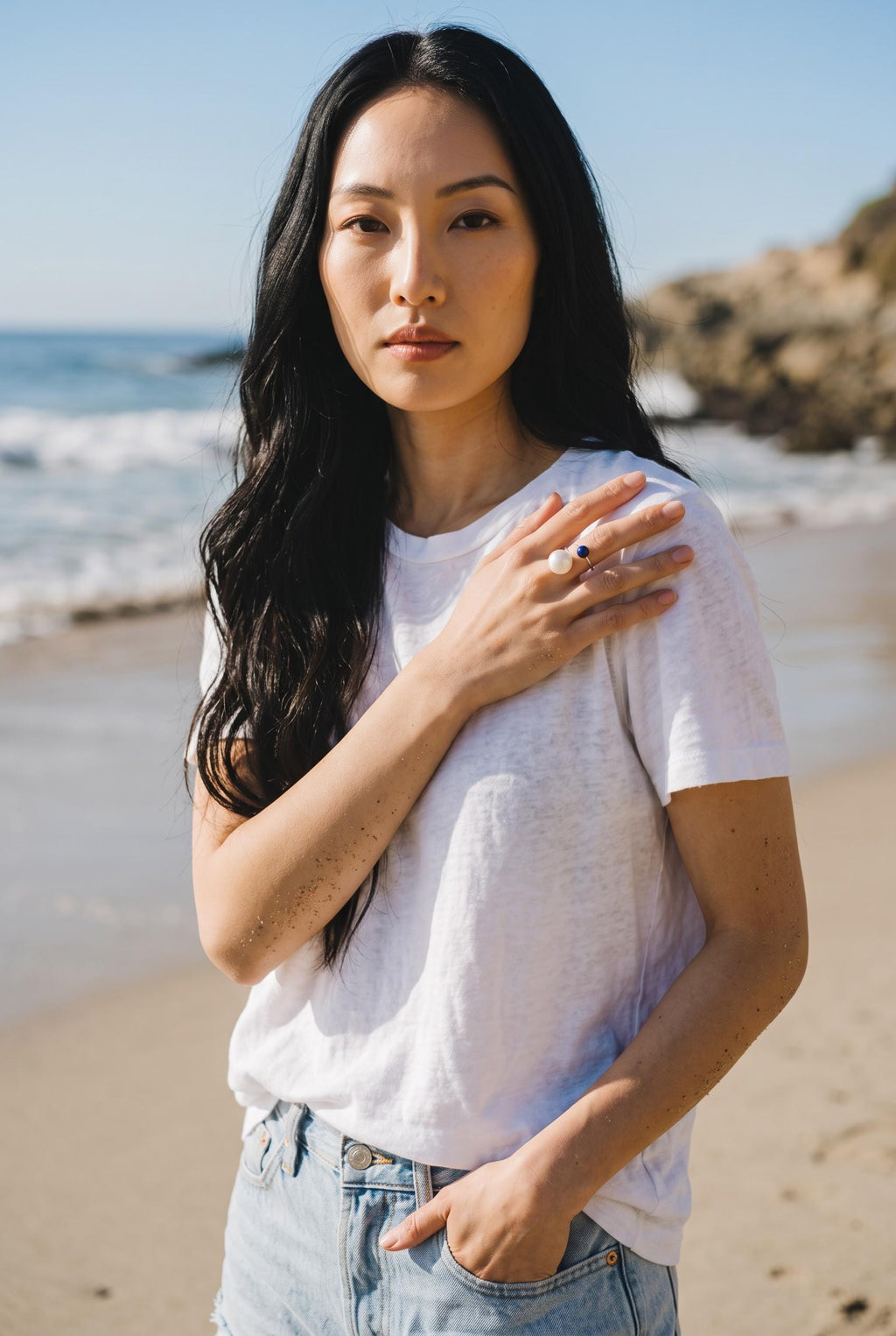 Midnight Pearl Orbit Ring