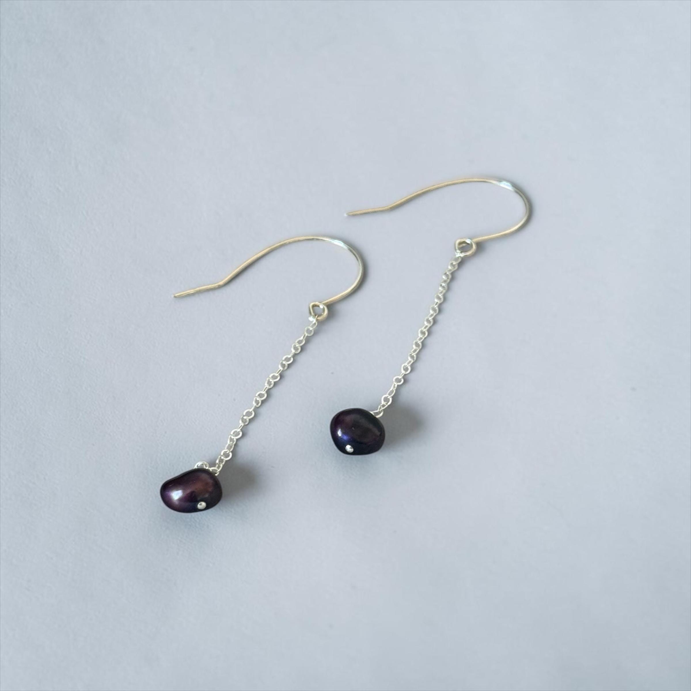 Midnight Pearl Drop Earrings