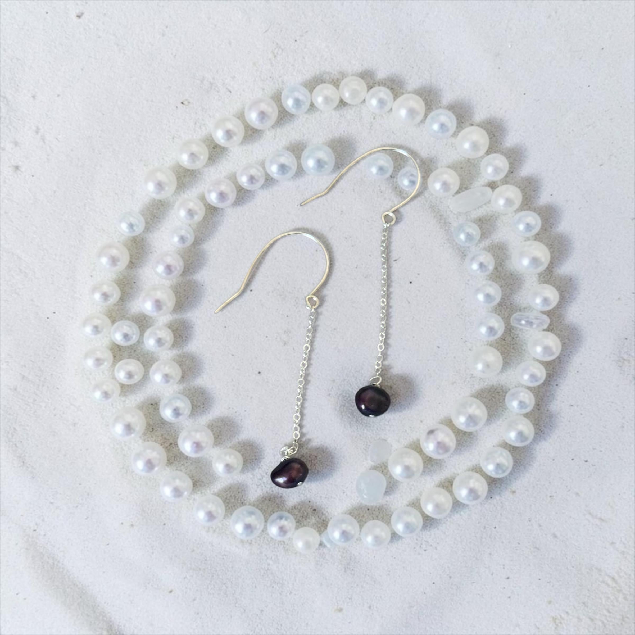 Midnight Pearl Drop Earrings
