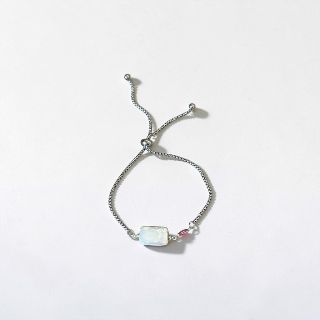 Silver Siren Pearl Bolo Bracelet