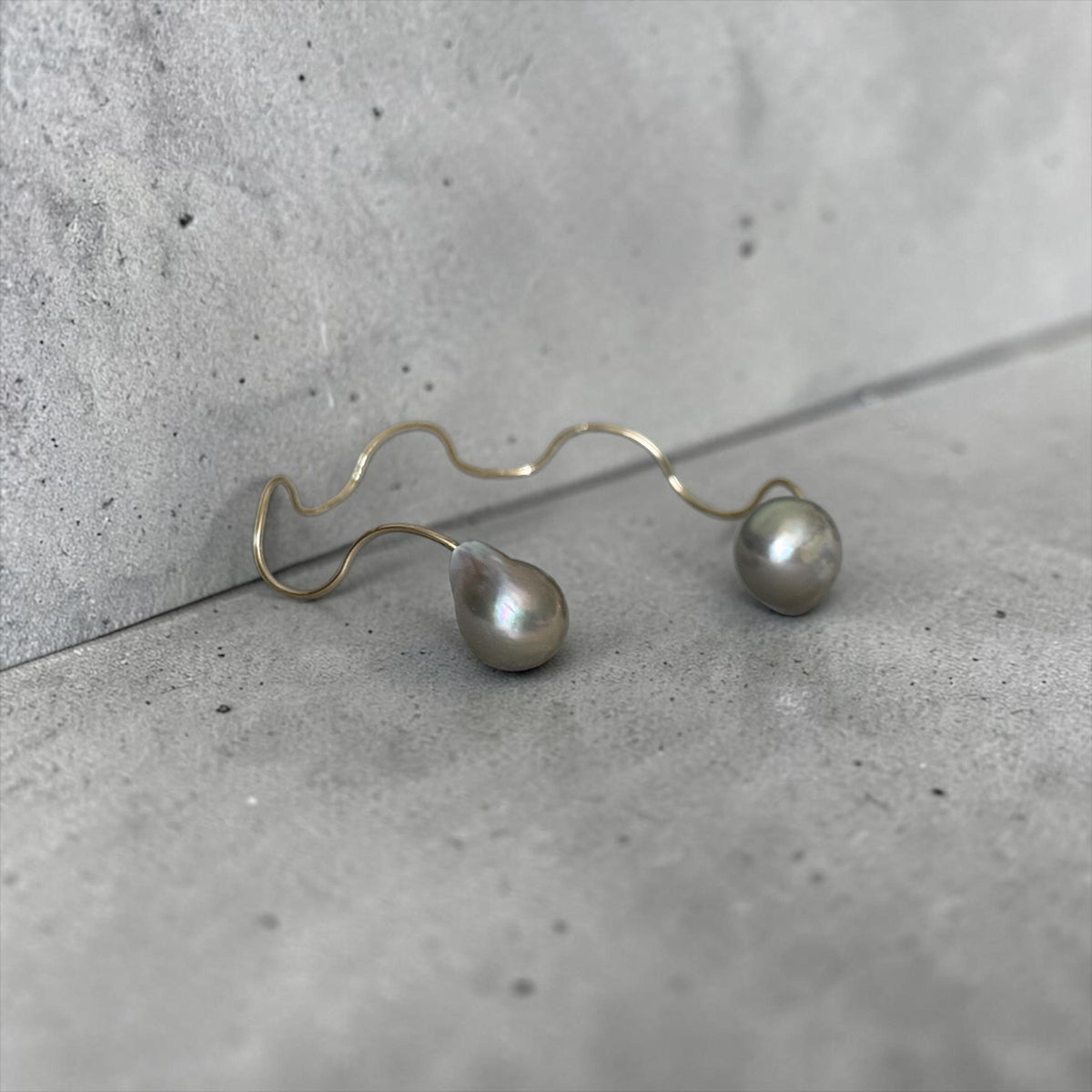 Baroque Golden Wave Pearl Cuff Bracelet